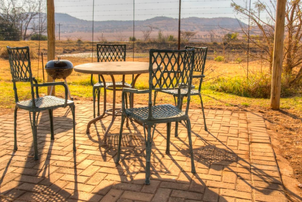 Drakensberg Bush Lodge And Backpackers Winterton Exteriör bild