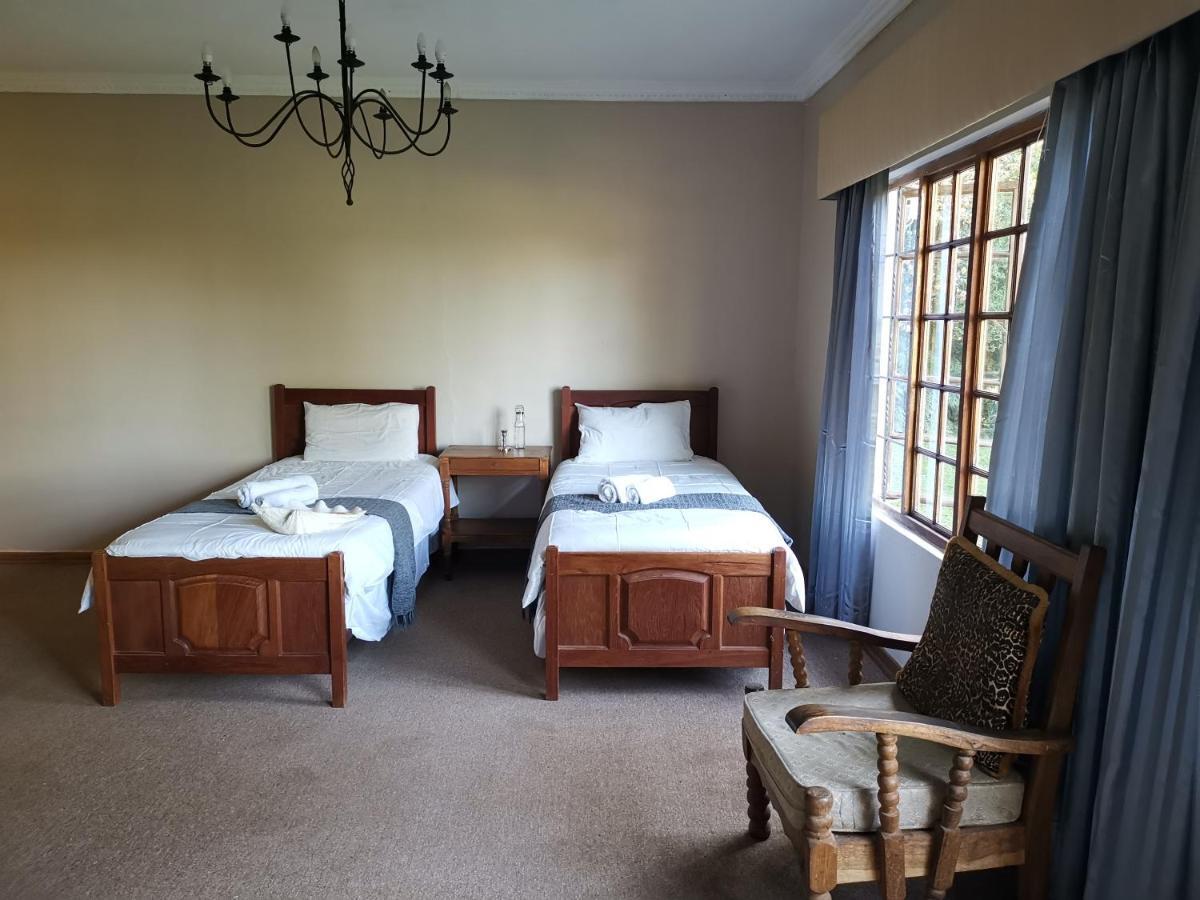 Drakensberg Bush Lodge And Backpackers Winterton Exteriör bild