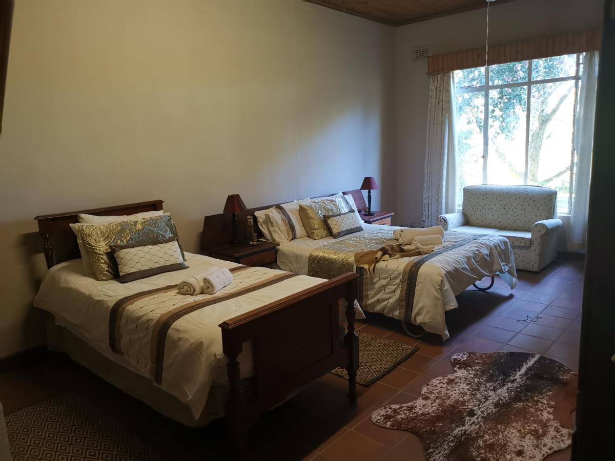 Drakensberg Bush Lodge And Backpackers Winterton Exteriör bild